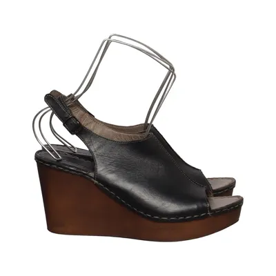 Keilschuhe (Schwarz) von Ten Points