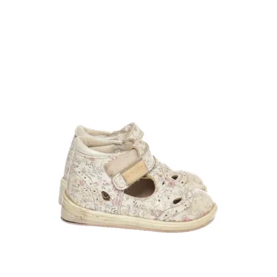Walking shoes (Beige, Multicolored) from Kavat