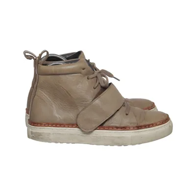 Bottes (Beige) de Maison Shoeshibar