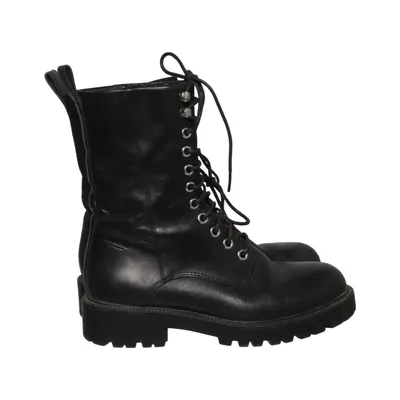 Laced boots (Black) from Vagabond