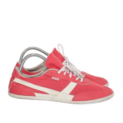 Sneakers (Pink, White) from Essensole