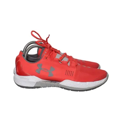 Baskets (Rouge) de Under Armour