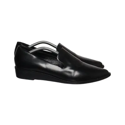 Mocassins (Noir) de Kelsi Dagger Cuir