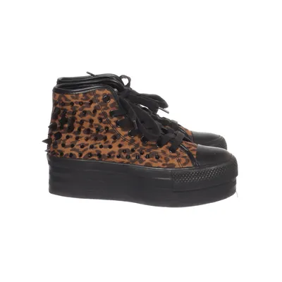 Canvas shoes (Black, Brown) from Unif