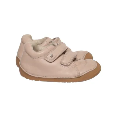 Sneakers (Pink) from Elefanten Leather