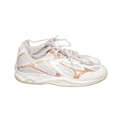Trainers (White) from Non- Marking