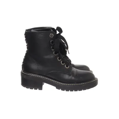 Laced boots (Black) from Lost Ink