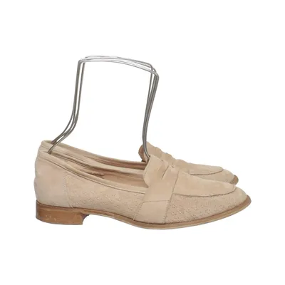Loafers (Beige) from Pat Calvin
