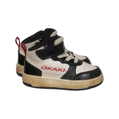 Basketball shoes (Black, White) from Okaki