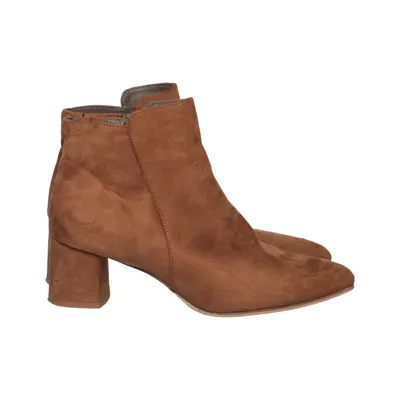 Heeled boots (Brown) from Jana