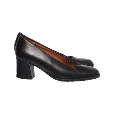 Pumps (Black) from Cellini