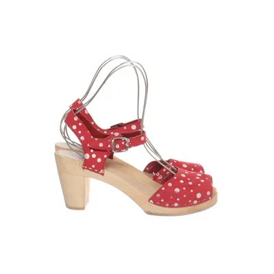 Clogs (Red, Multicolored) from Maguba