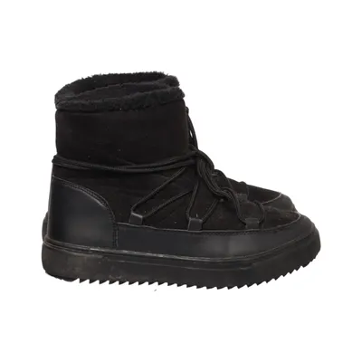Ankle boots (Black) from Nelly