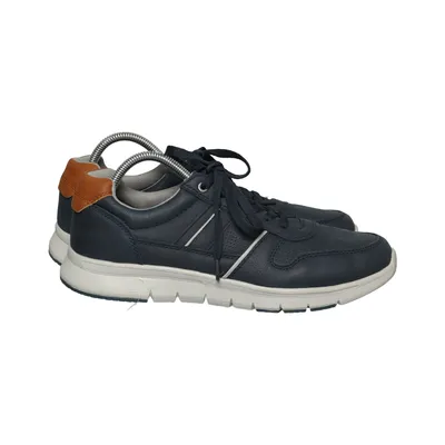 Sneakers (Blue) from Memphis One
