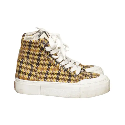 Canvas shoes (Multicolored) from Good News
