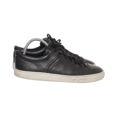 Sneakers (Black) from Jim Rickey