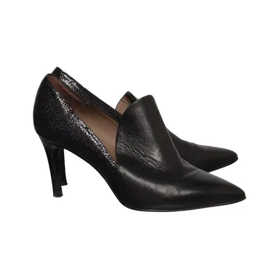 Pumps (Black) from Zinda