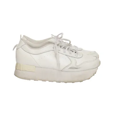 Sneakers (Vit) från K.Cobler