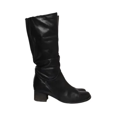 Boots (Black) from Naturalizer