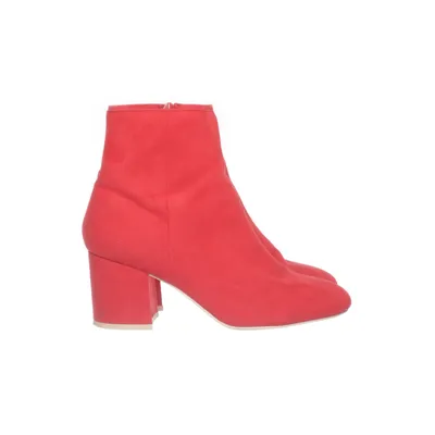 Bottes à talons (Rouge) de NLY Shoes