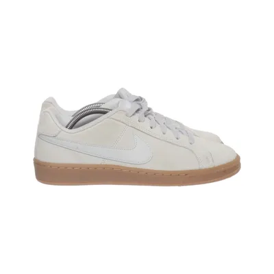 Sneakers (Court Royale) from Nike