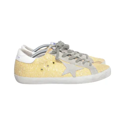 Sneakers (SUPERSTAR) från Golden Goose Deluxe Brand