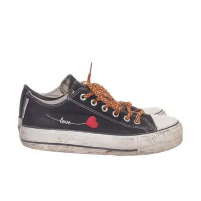 Canvas shoes (Black, White) from British Knights