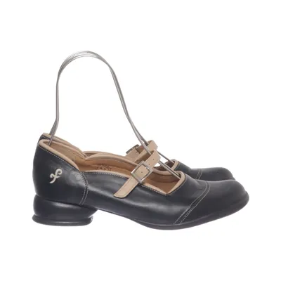 Ballerines (Noir) de John Fluevog