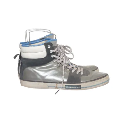 Bottes à lacets (Gris, Noir, Blanc) de Energie