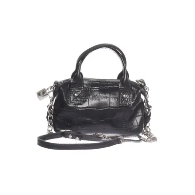 Axelremsväska (Svart) från Núnoo