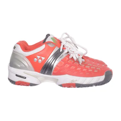 Träningsskor (Röd, Vit, Grå) från Yonex