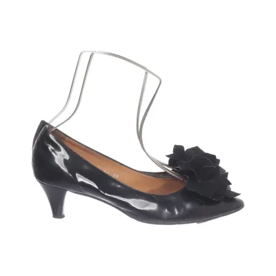 Pumps (Black) from Voltan Leather