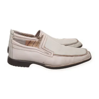 Schoenen (Typ loafer) van Ijin Material Leer