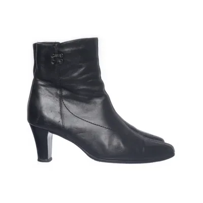 Heeled boots (Black) from Janita