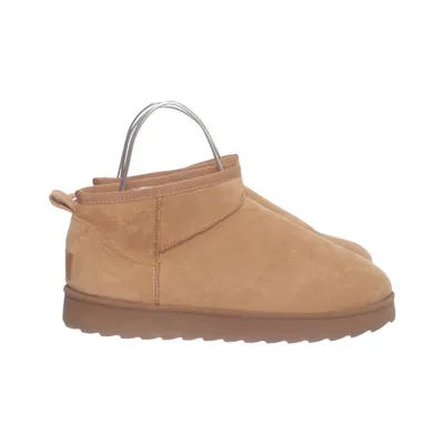 Ankle boots (Brown) from CRW