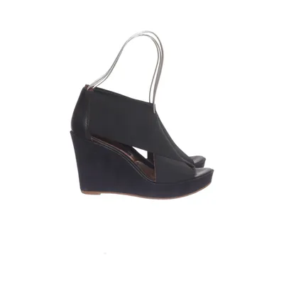 Wedges (Black) from Novita Leather
