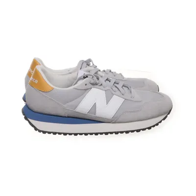 Baskets (Gris) de New Balance Daim