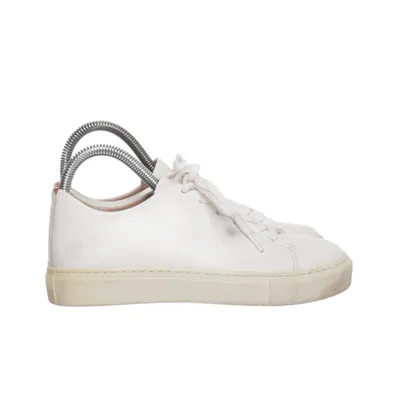 Sneakers (Less w) från Sneaky Steve