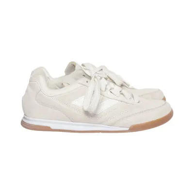 Sneakers (RC42) från New Balance Skinn