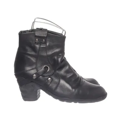 Heeled boots (Black) from Dkode
