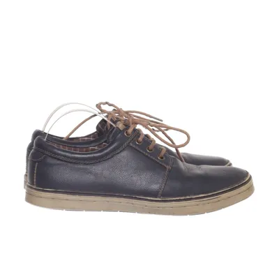 Sneakers (Blue) from GG