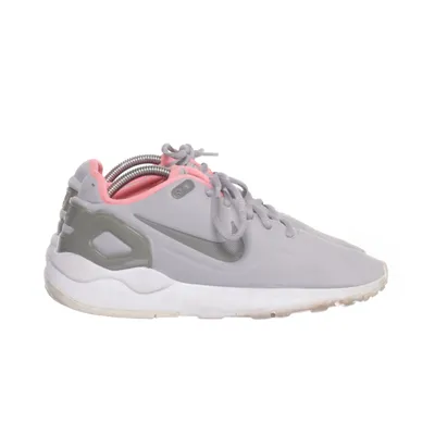 Trainers (Gray, Pink, Green) from Nike