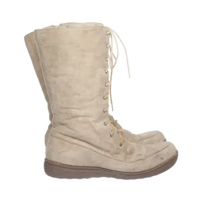 Boots (Beige) from Gyllene Gripen