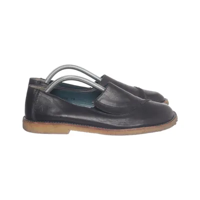 Walking shoes (Black) from Angulus