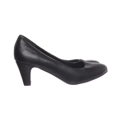 Pumps (Black) from Liva Loop