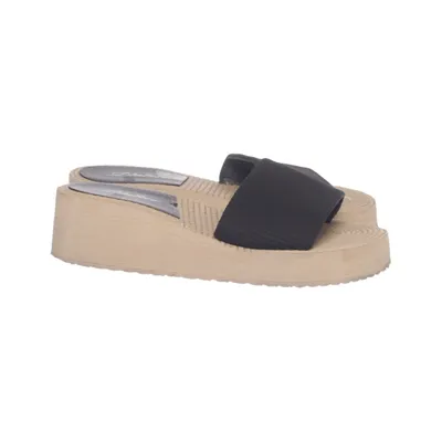Slip-ins (Svart, Beige) från Diaberr