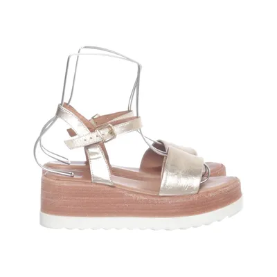 Wedges (Gold) from Notre-V
