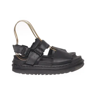 Sandalen (Zwart) van Dr. Martens