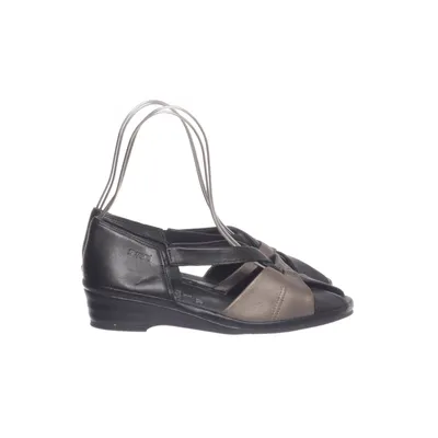 Wedges (Black) from Suave