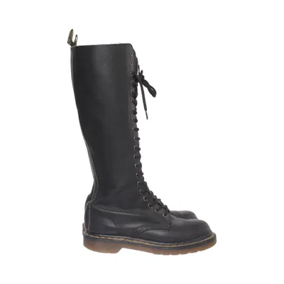 Boots (Black) from Dr. Martens Leather